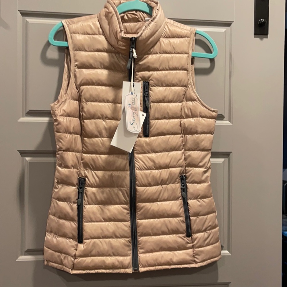Beige primaloft vest